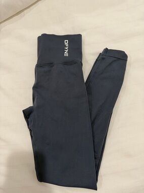 DFYNE DYNAMIC LEGGINGS - HIGH WAISTED - SIZE: SMALL - COLOR:GREY